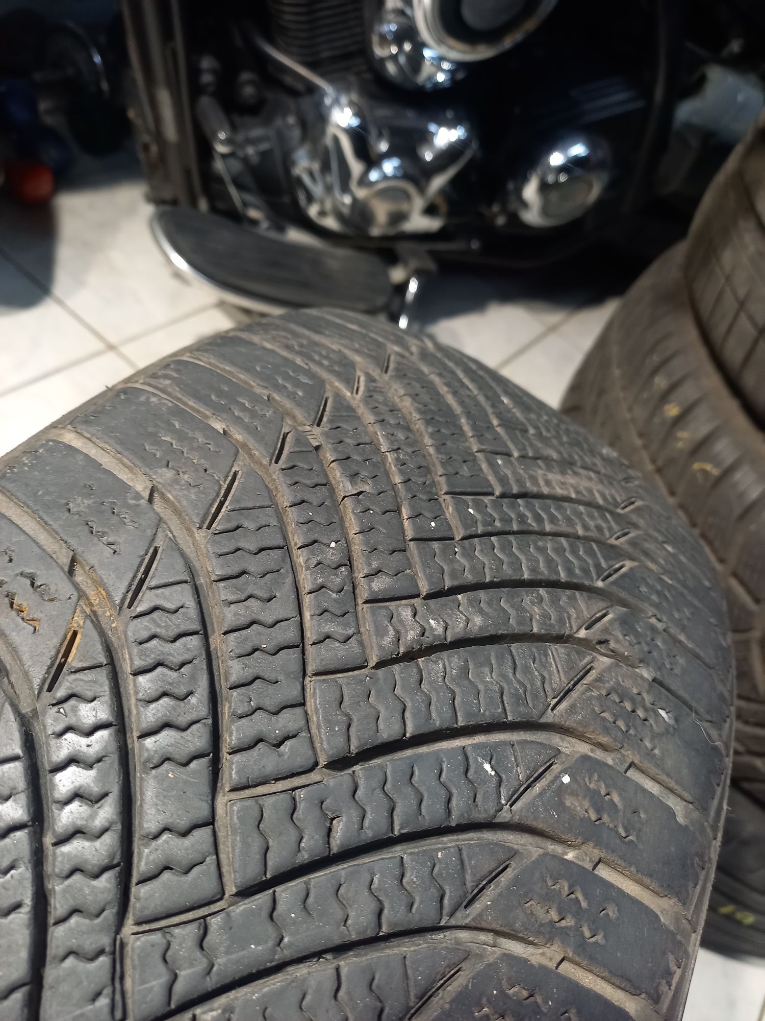 Opona wielosezonowa 205/55r16 Minerva 2019r