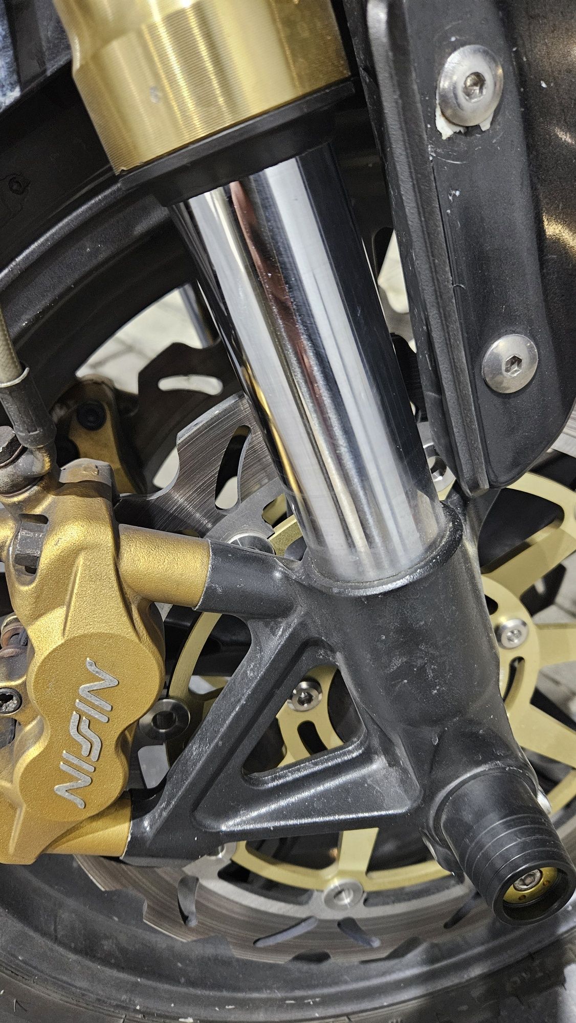 Triumph speed triple 1050