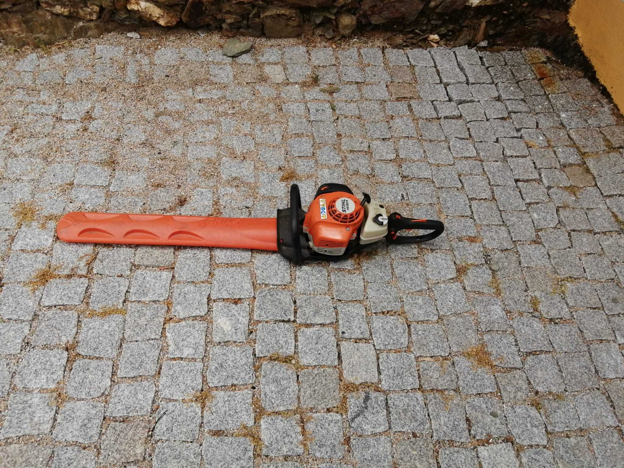 Corta-sebes stihl