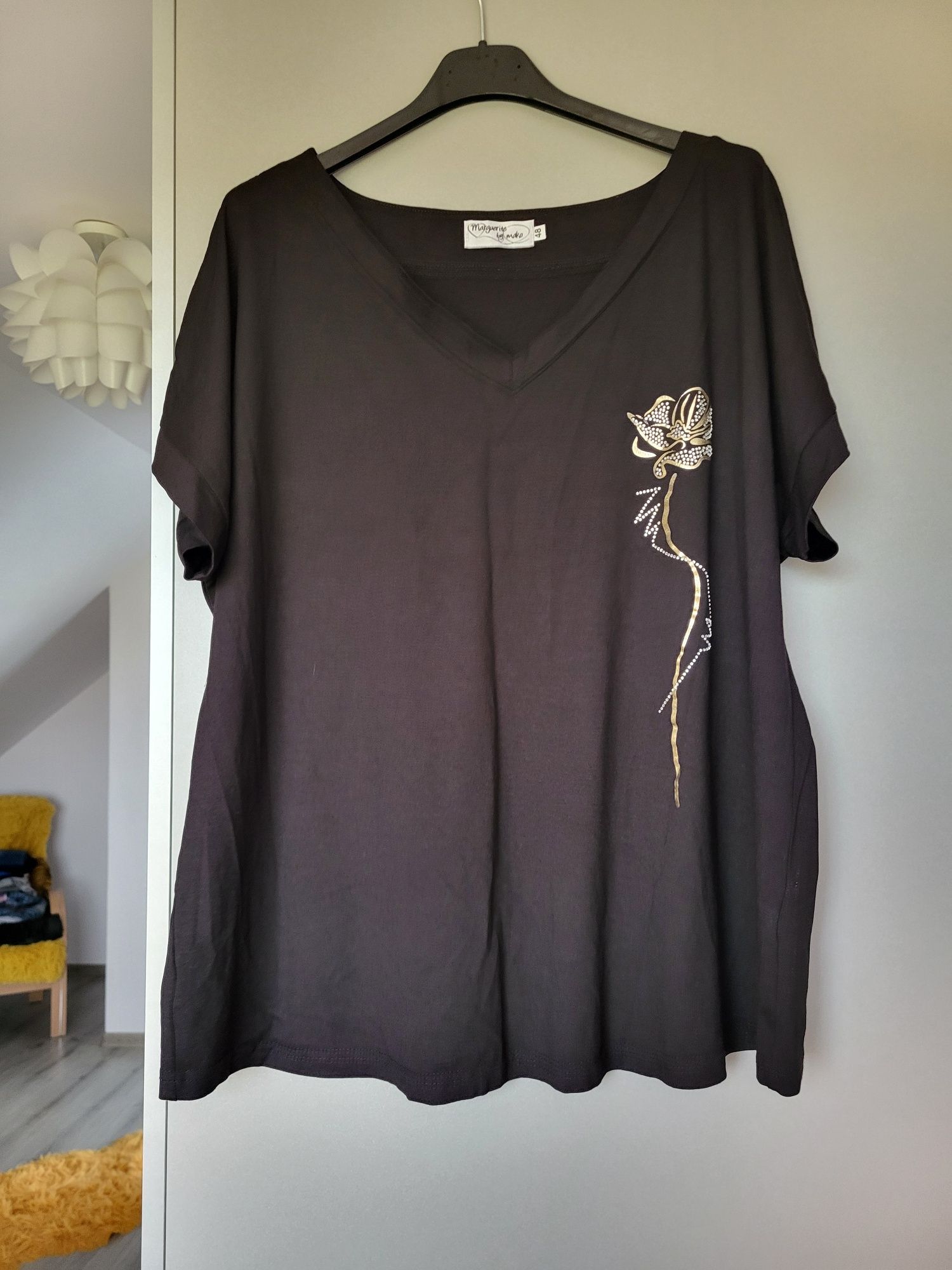 T-shirt damski 48