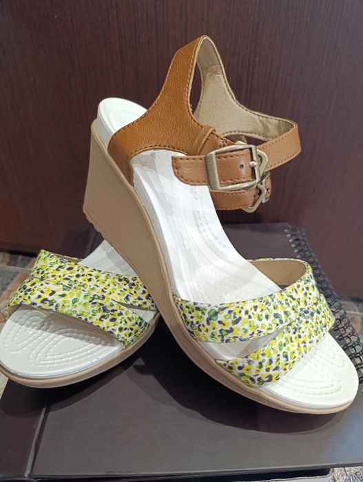 Босоніжки Крокси (Crocs w6) розмір 36