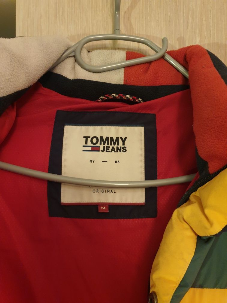 Kurtka zimowa Tommy Hilfiger r. M UŻYWANA