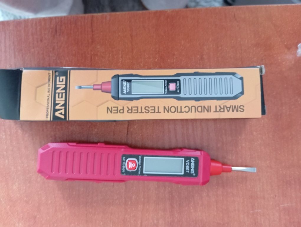 Wykrywacz napiecia