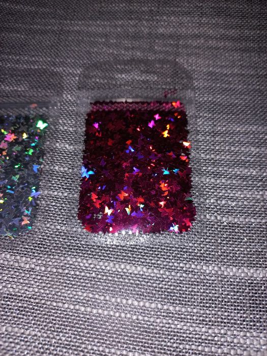 Holograficzne motyle