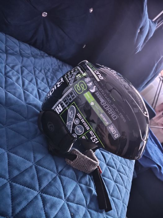 Kask narciarski, snowboardowy. GO SPORT