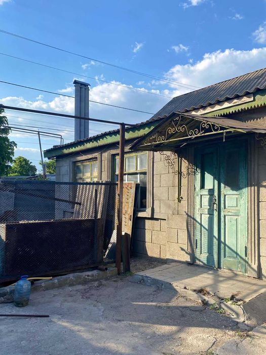 В продаже часть крепкого дома, в Суворовском районе, Кривая балка.