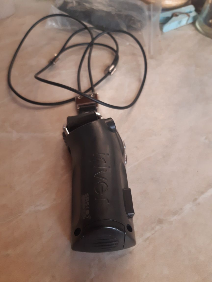 MP3 IRiver T10 1GB  в комплекті з навушниками TFZ Live 3