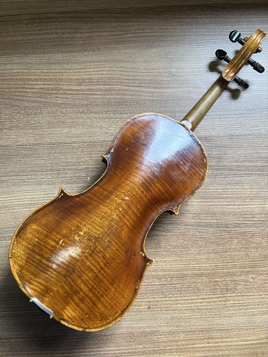 Karl Hofner przedwojenne skrzypce 4/4