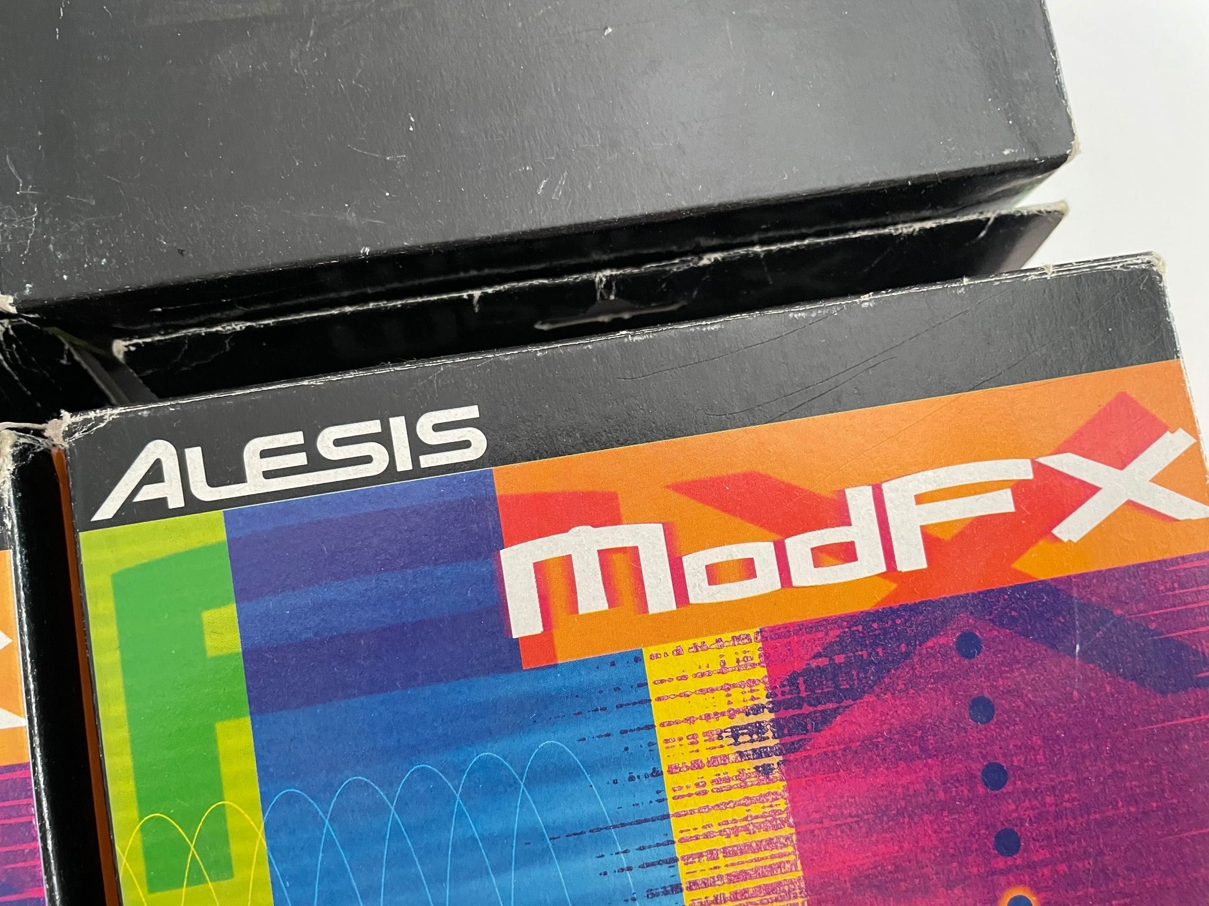 4 ALESIS modFX modulos RAROS de efeitos Vintage como novos