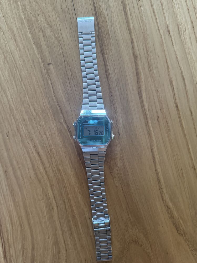 Casio vintage A168WE