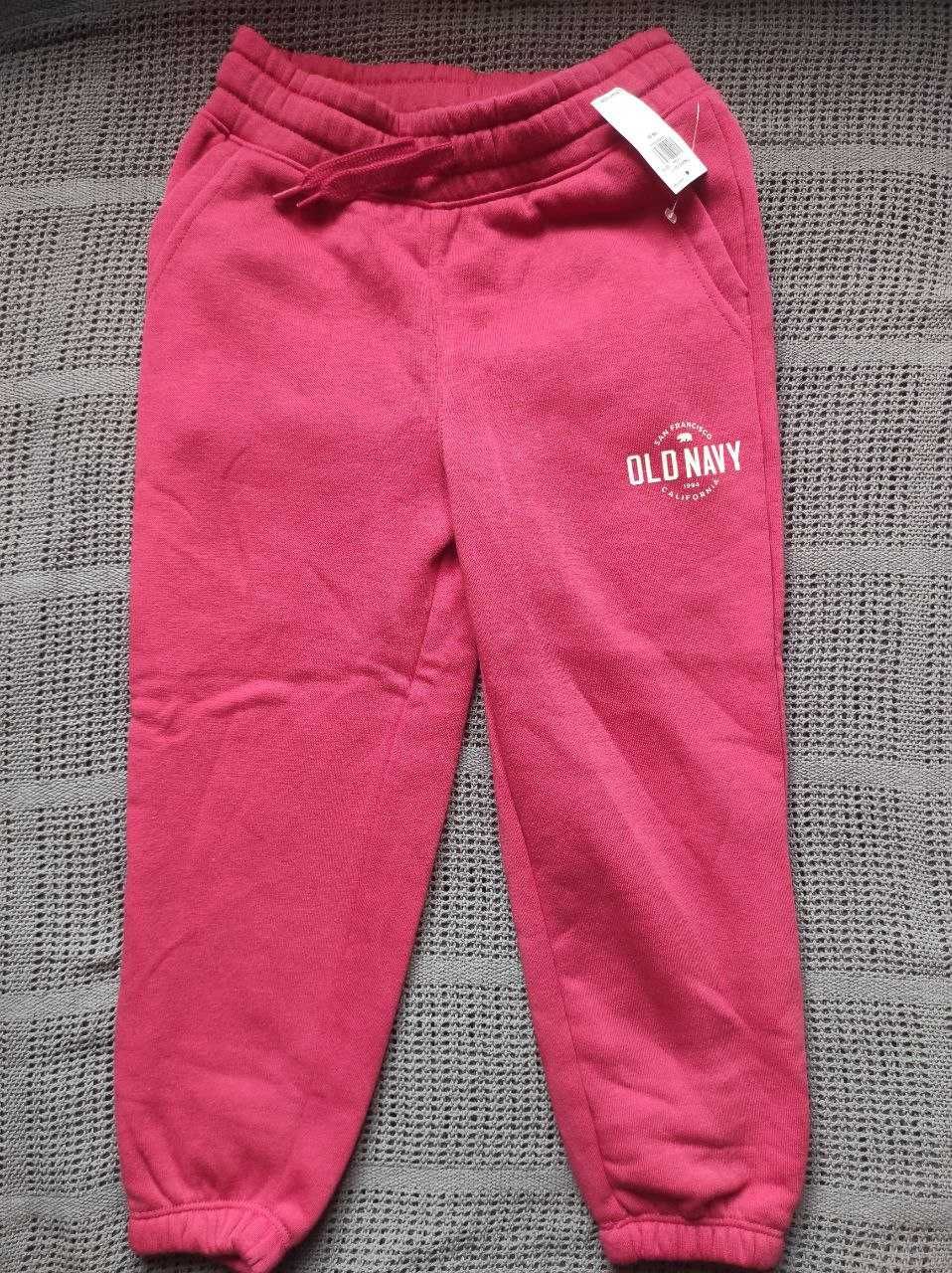 Спортивний костюм Old Navy  (4-5років)