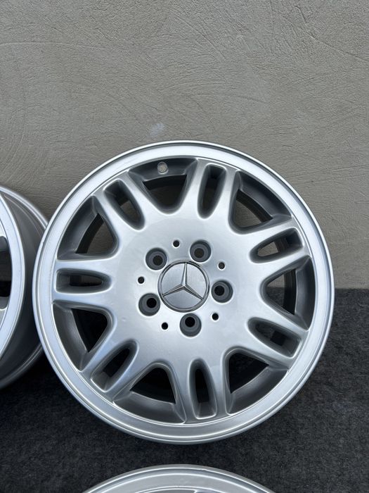 Диски vito 639 viano mercedes r16 ромашка