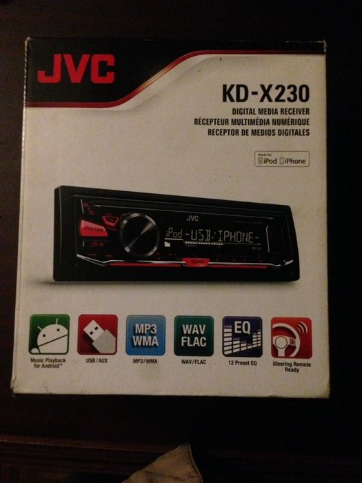 Radio semi-novo da JVC