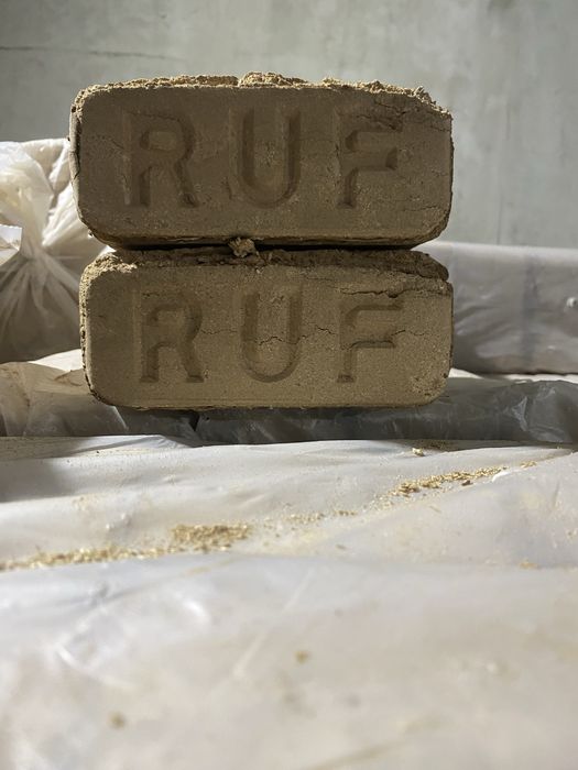 Топливные брикеты RUF/Руф. Брикеты долго горят, дают много жара.