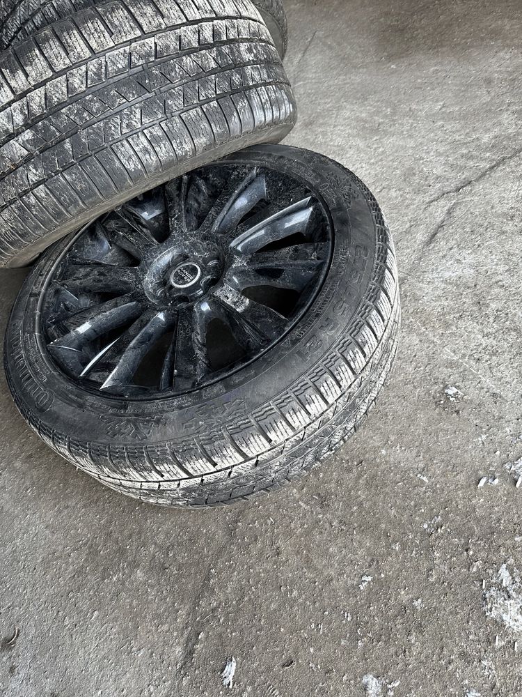 Продам шини континенталь 275/45R21