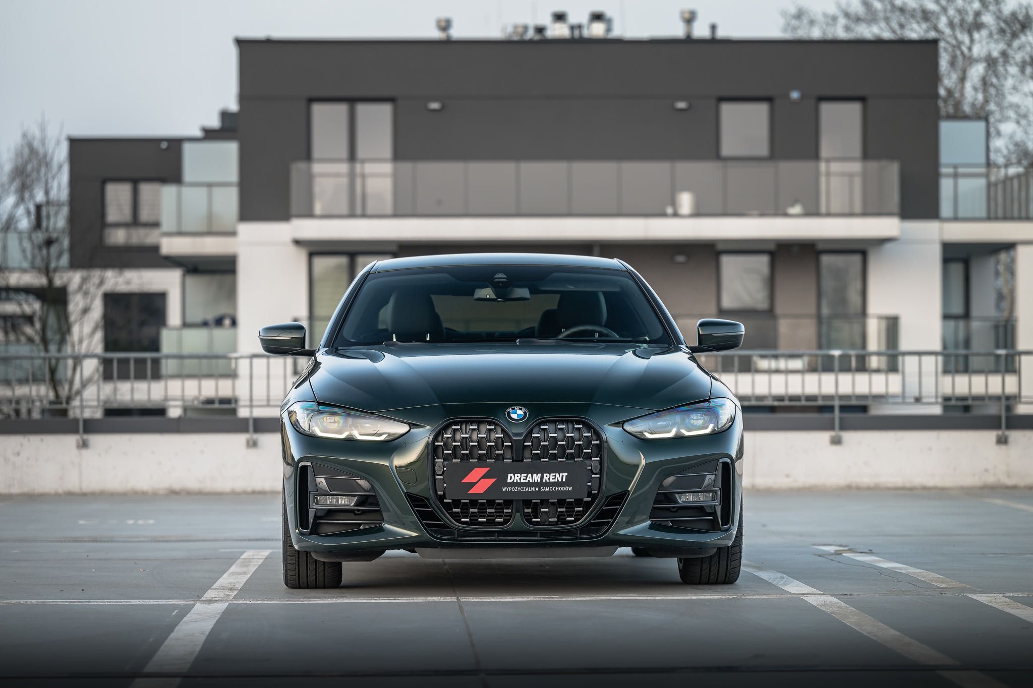 Wynajem wypożyczalnia fabrycznie nowe BMW 4 x Coupé M Sport od 233 PLN