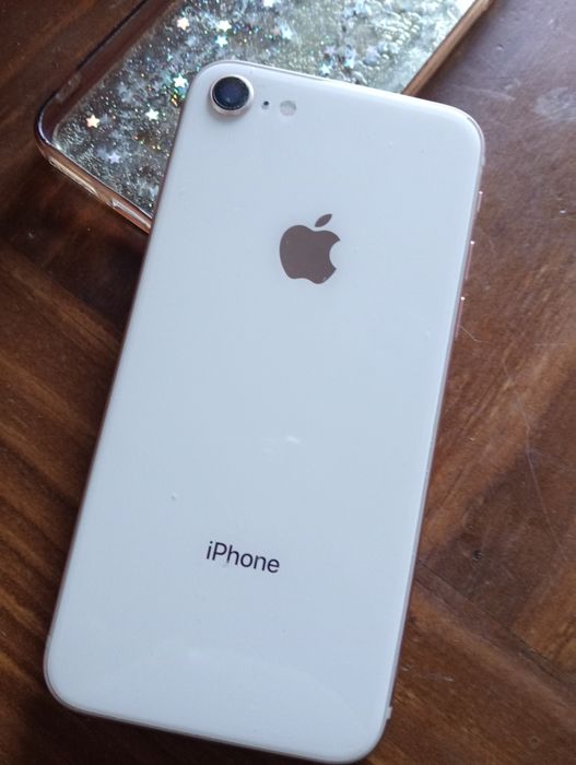Vendo iPhone 8 usado