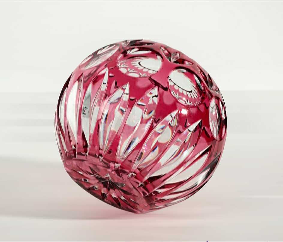 Jarra em forma de bola em cristal colorido