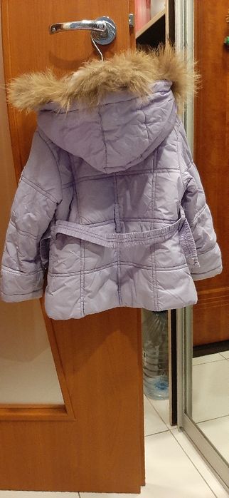 Бесплатно отдам куртку осень-весна для девочки
