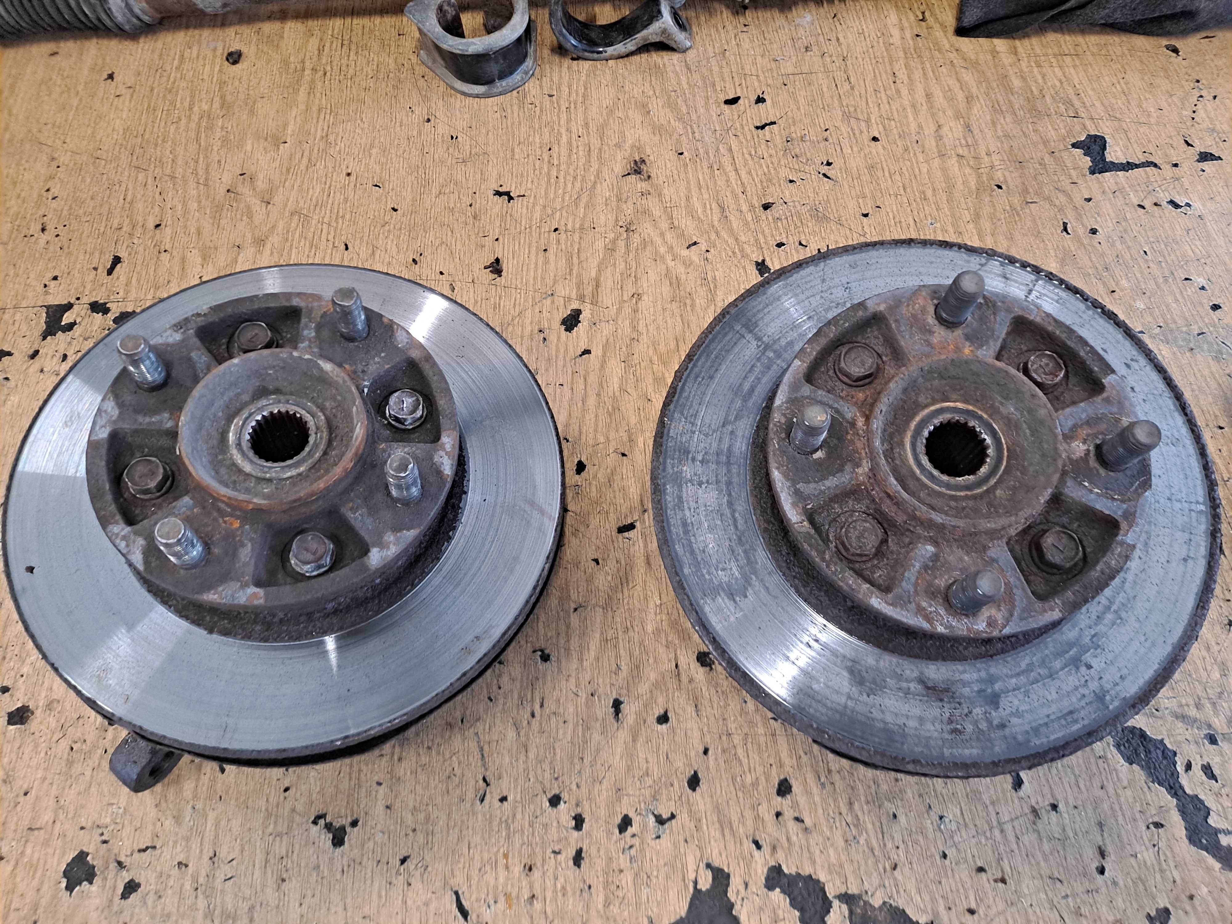 Zwrotnica lewa prawa przód daewoo matiz 0.8
