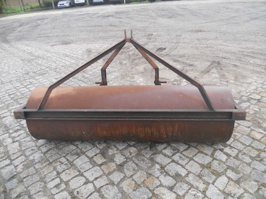 Calcador de terra de 1,80Mtr largura de trabalho