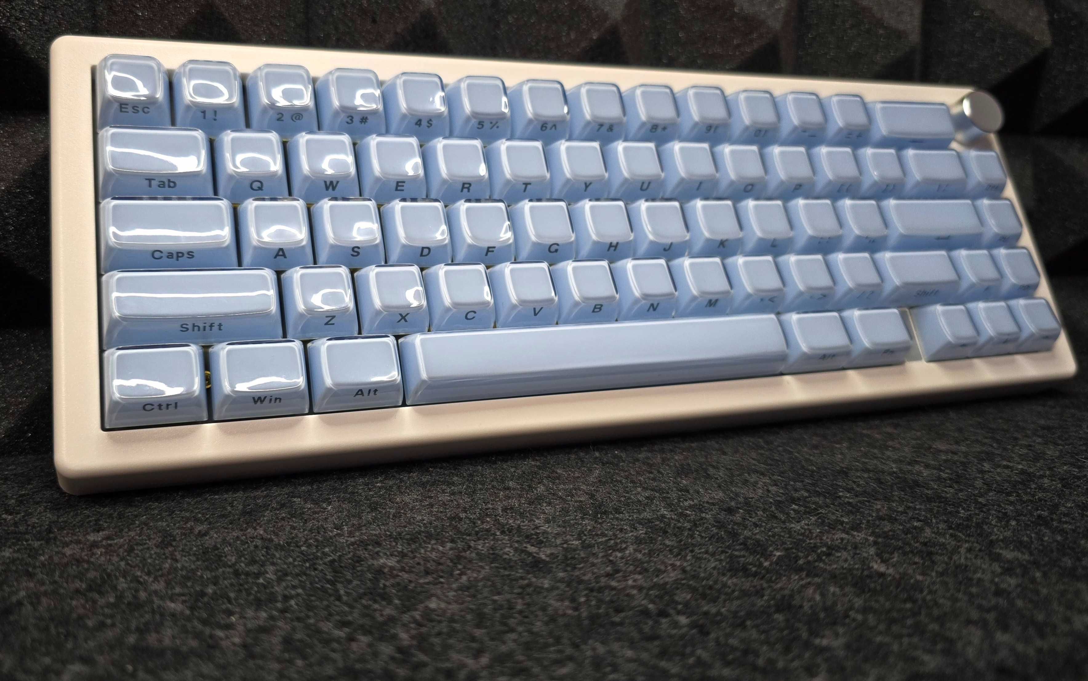 Кастомна механічна бездротова клавіатура GMK67 Akko pro Cream Yellow