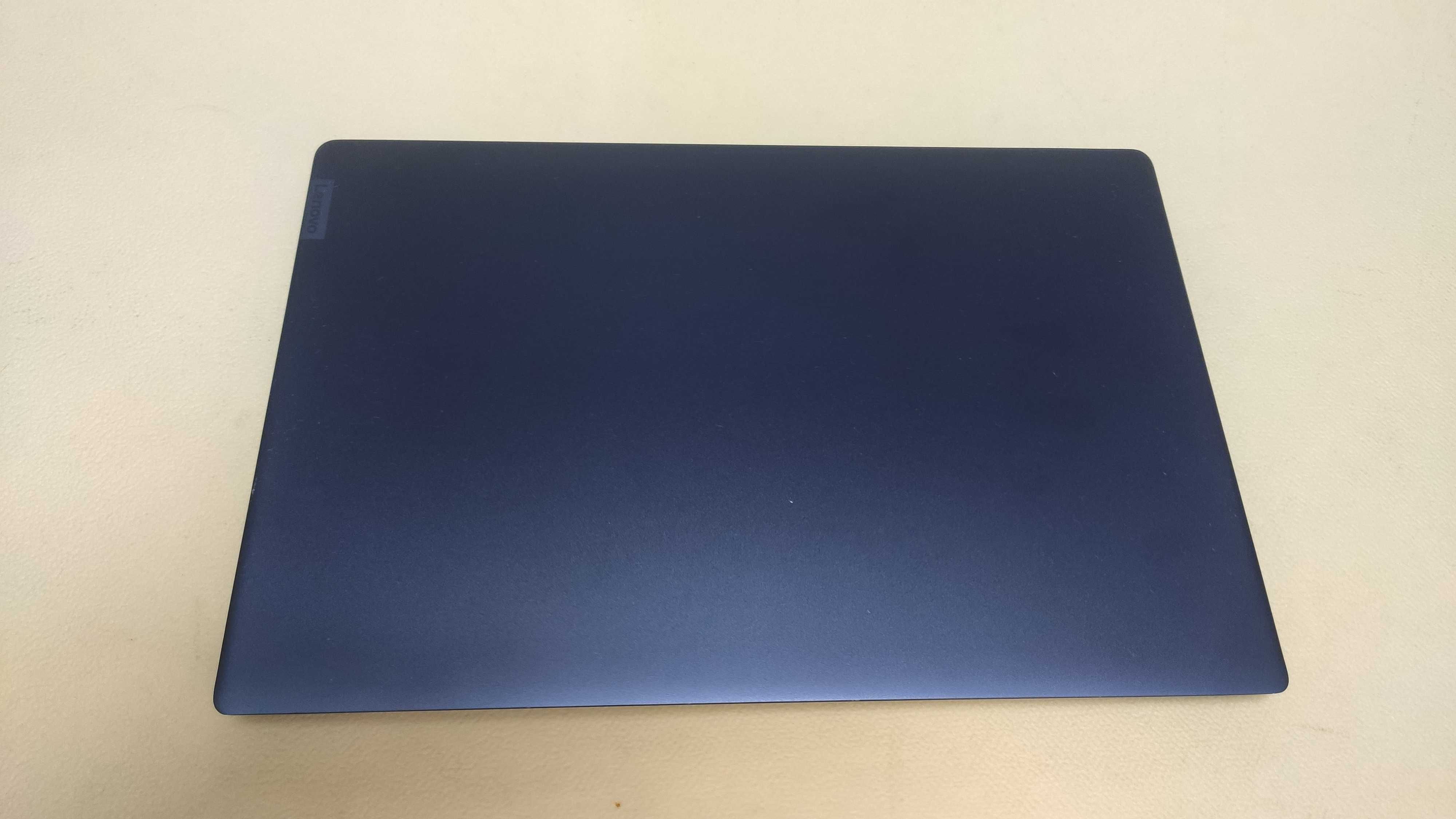 Ноутбук Lenovo Ideapad 330S 15,6" Core i3-8130U/DDR4 8Gb/SSD/Webcam