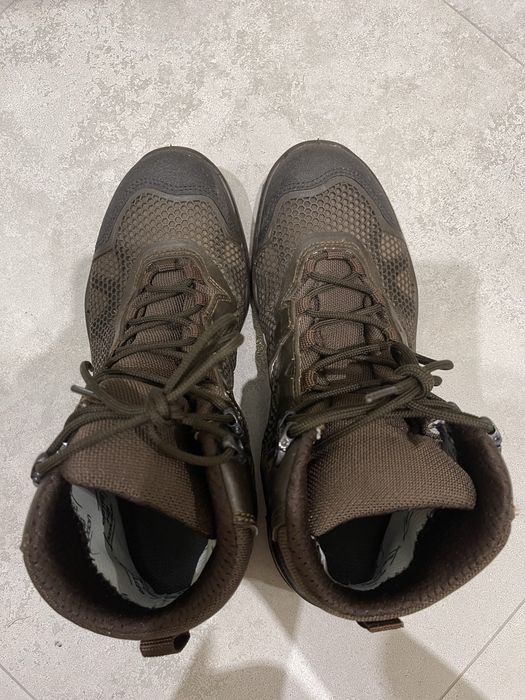 Продам нові талани літні 43-44 р, на стопу 28,5 см