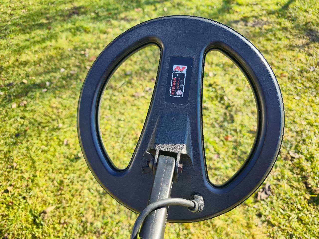 Металошукач Minelab X-Terra 705
