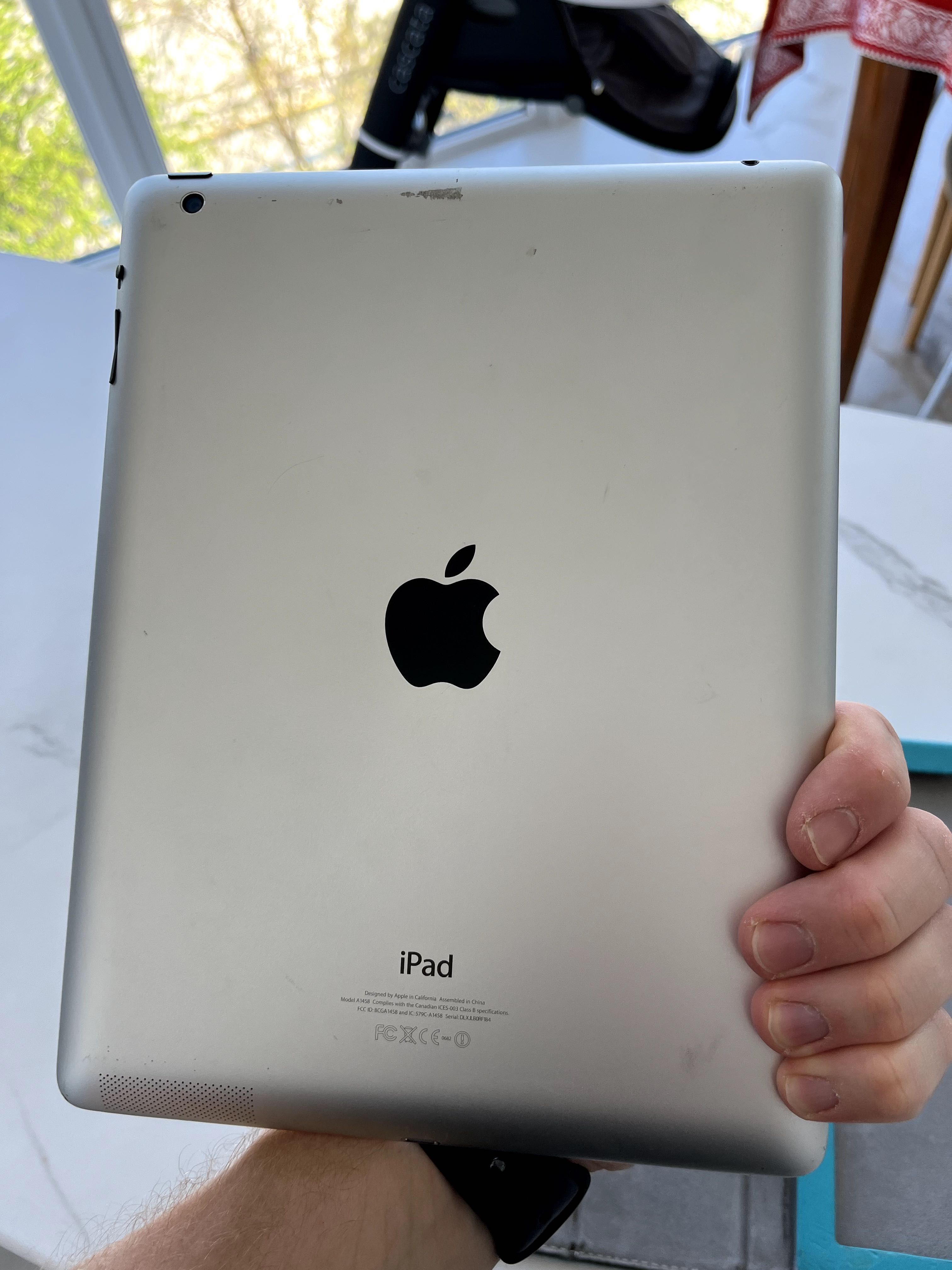 Apple A1458 iPad