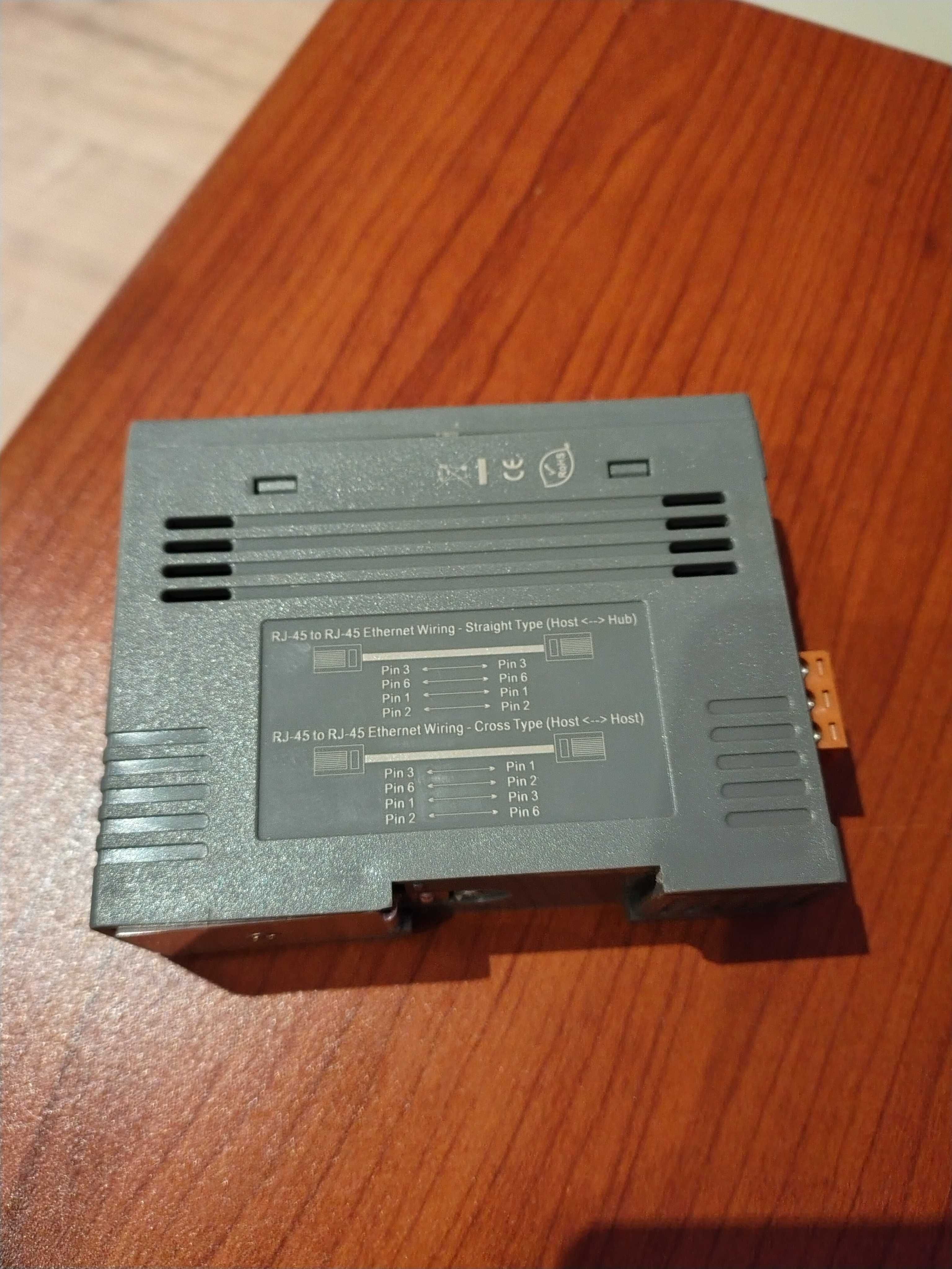 Switch przemysłowy na szynę DIN/TH35  ICP DAS NS-205