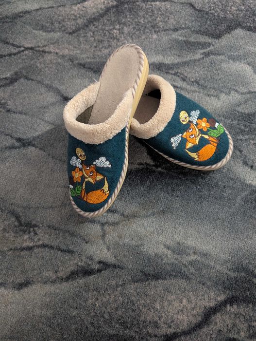 Продається зимове взуття для хлопчика