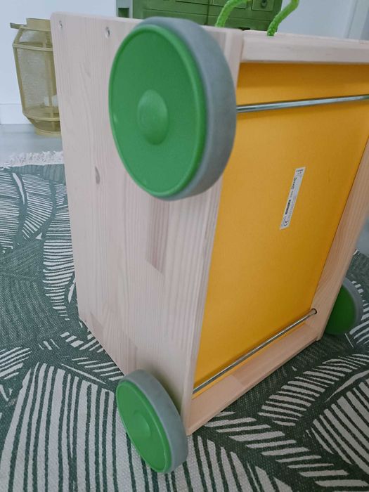 Carrinho multiusos para criança