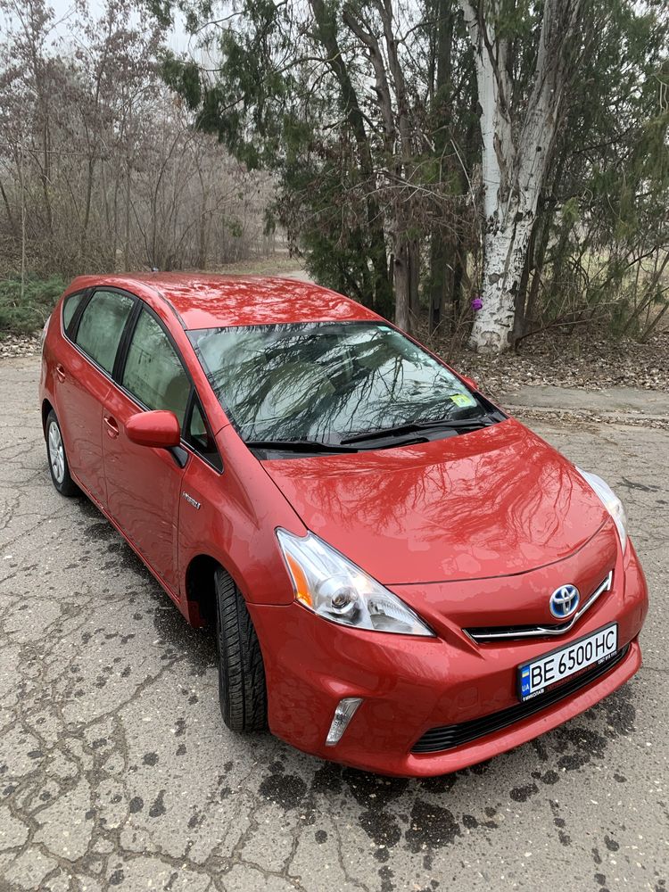 Продам Toyota Prius 2012 рік