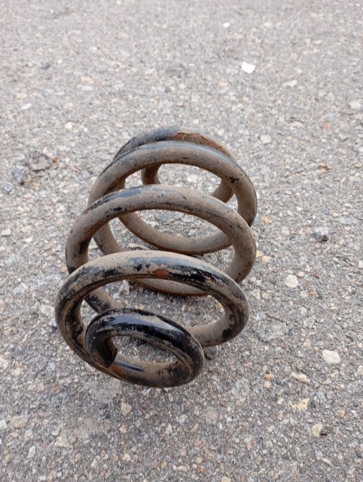 Продам колеса на Фольксваген Т-4 зимние ц. 6 т за пару