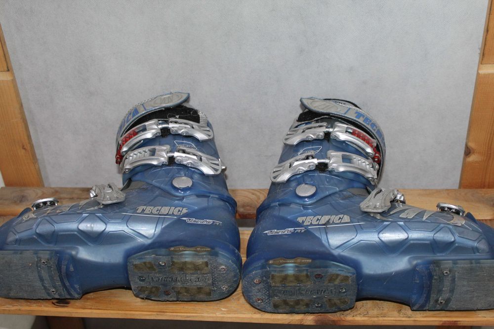Buty narciarskie Tecnica Vento RT, roz. 26 cm- 40,5 EU