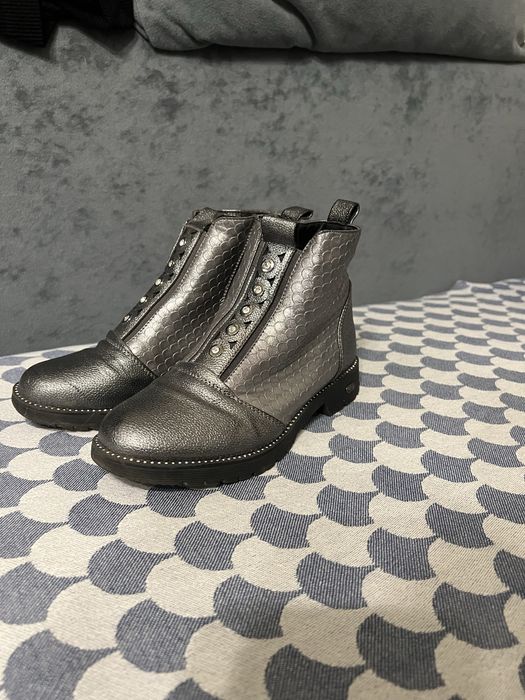 Чоботи демосизон дівчинка 35 розмір