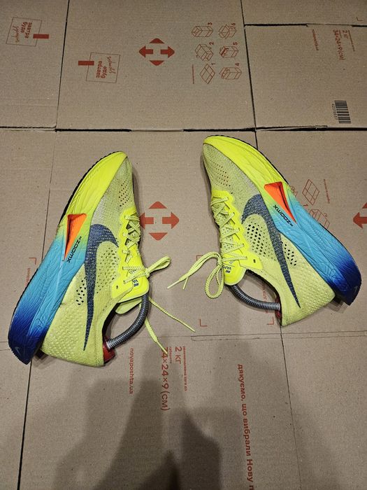 Оригінал / Nike Vaporfly 3 / 44p Кросівки Чоловічі  
Nike ZoomX Vaporf