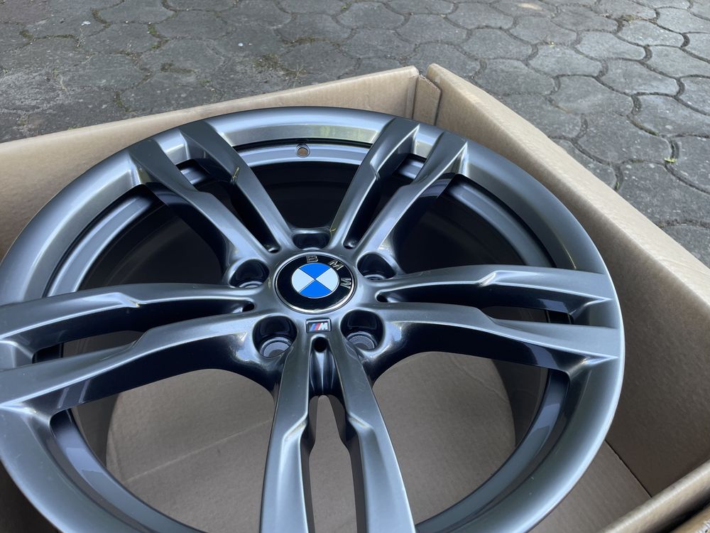 Koła felgi Bmw 3 4 M-Pakiet f30 f36 18 cali 5x120 styling 441 oryginał