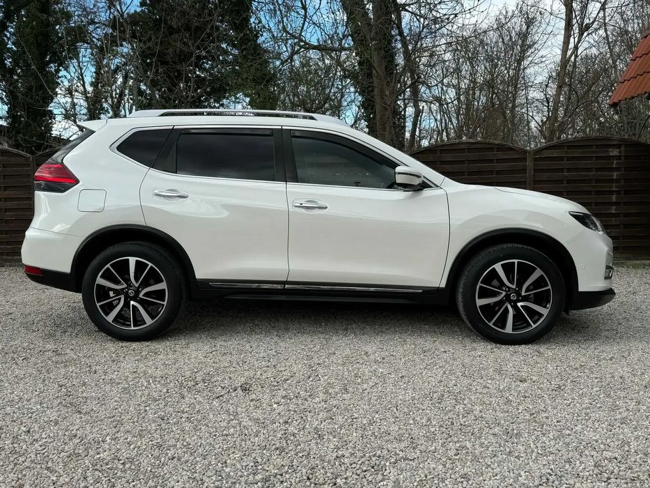 Nissan X-Trail      2018