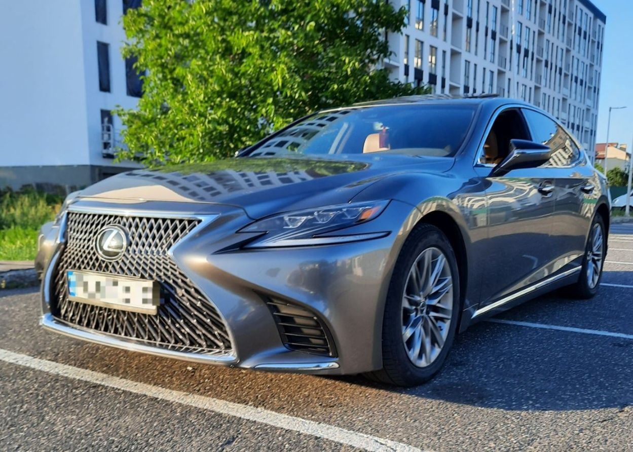 Заказ Аренда Оренда авто lexus ls 2022 року