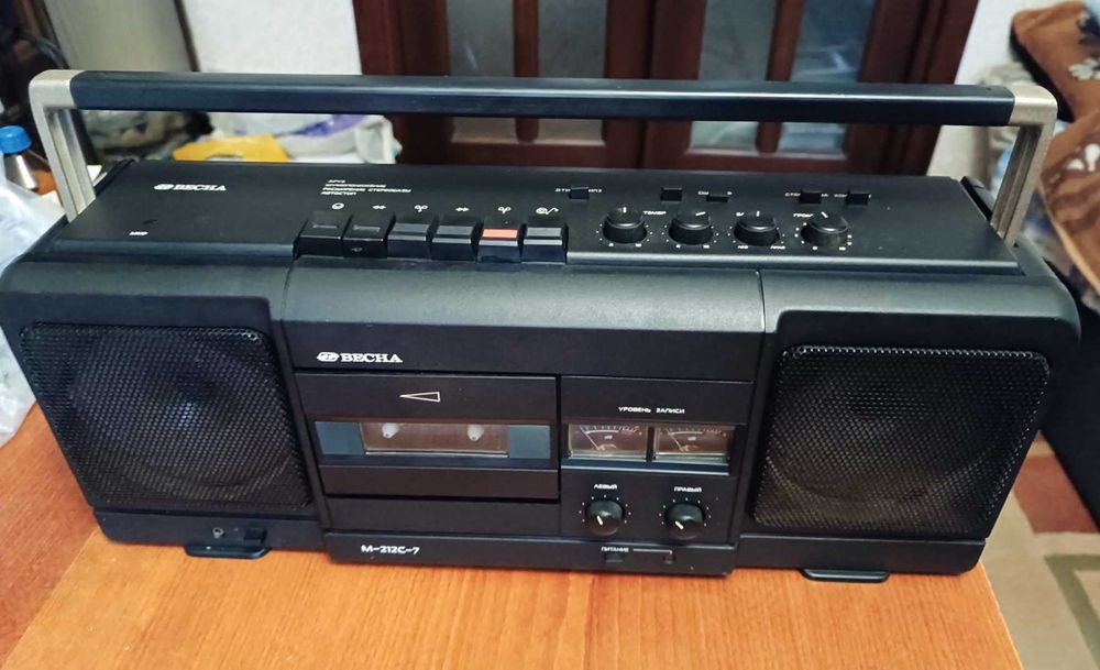 Переносной магнитофон Весна М-212С-7