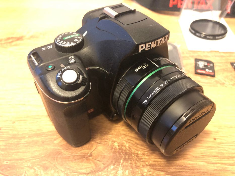 Pentax K-x, obiektywy: kit 18-55, SMC DA 35 mm f/2.4 AL - ZESTAW