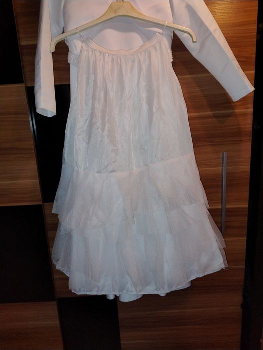 Alba komunijna plus 3 sweterki ,sukienka