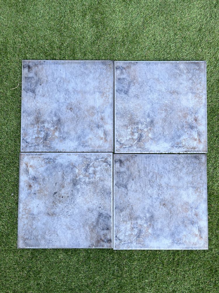 40 peças de azulejos