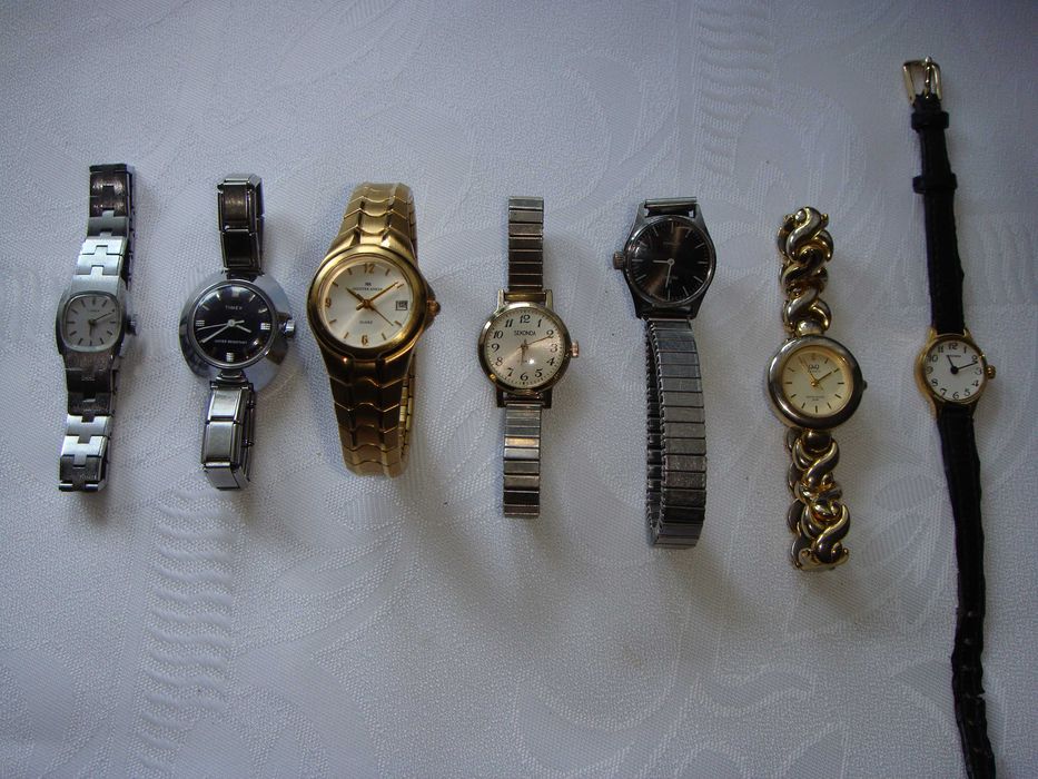 Paczka - Zegarków  dla  Pań  Mechaniczne  i  kwarcowe