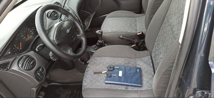 Ford Focus SW 1.4 16v 75cv Carrinha gasolina