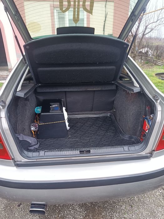 Продам SKODA OCTAVIA TOUR  – Надійний та економний!