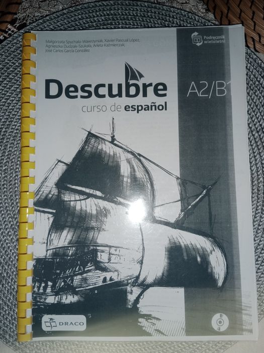 Podręcznik descubre a2