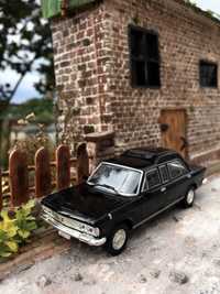 Czasopismo - FIAT 130 PAPAMOBIL-auta PRL,model,autka,kolekcja